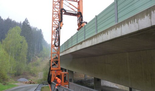 ASFINAG bridge inspection A2 by amiko with inspection device