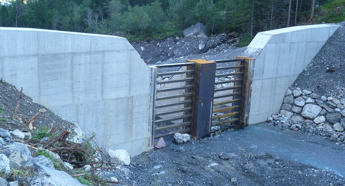Planning retaining dam Alvierbach, Brand