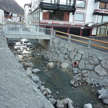 New building of bridges across Zürsbach, Zürs (A)