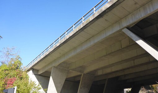 Planning refurbishment motorway bridges by amiko bau consult