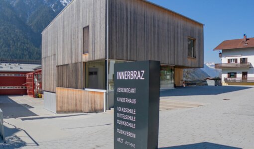 structural engineering municipal house Innerbraz by amiko