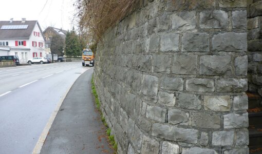 retaining wall at L191, statically inspection by amiko