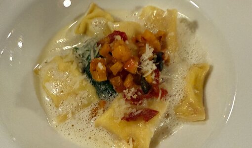 Tasty ravioli as a starter in the Roessle Braz (A)