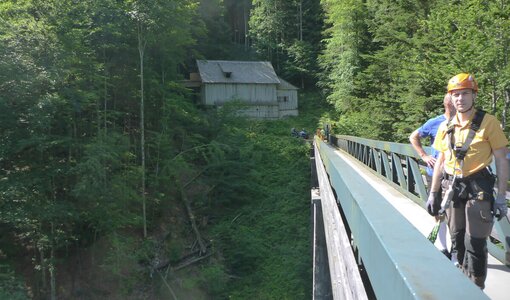 Historische Brücke Salinen Austria, Umbau Leitungsführung