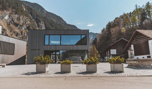 municipality Loruens, planning and calculation of wood-frame construction and concrete building parts