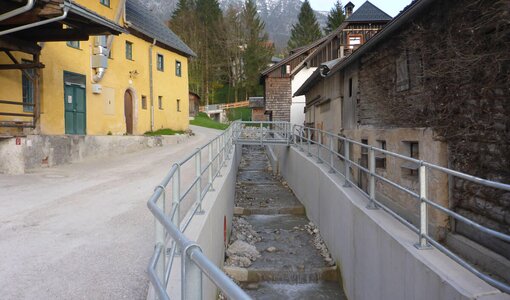 Stahlbetontrog Pötschenbach, Hochwasserschutz Bad Goisern