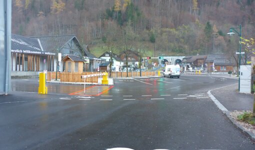 Hallstatt, Umbau Busterminal, Oberbauinstandsetzung Fahrbahn, amiko