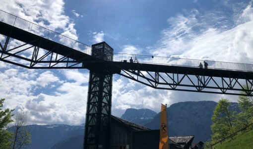 Footbridge to viewing plattform Salzwelten Hallstatt