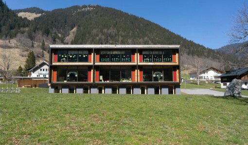 Gemeinde Brand, Neubau Volksschule