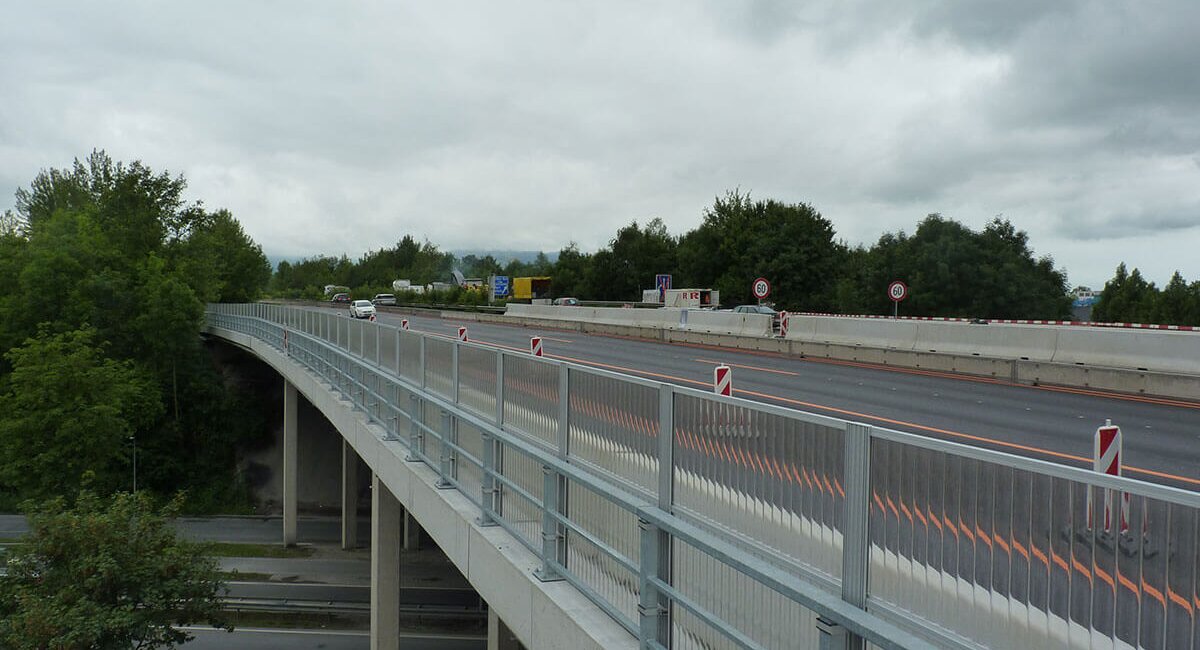 ASFINAG, restructuring of motorway bridges V32 and V33 - A14