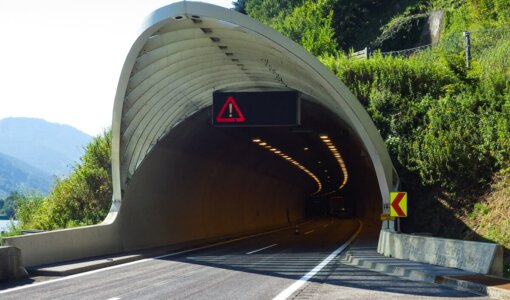 on-site tunnel inspection by amiko, S35 Mixnitz