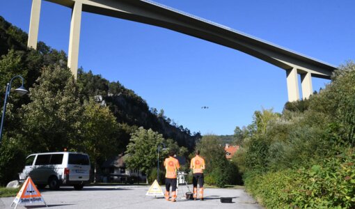 Bauwerksinspektion mittels Drohnenbefliegung in Schottwien