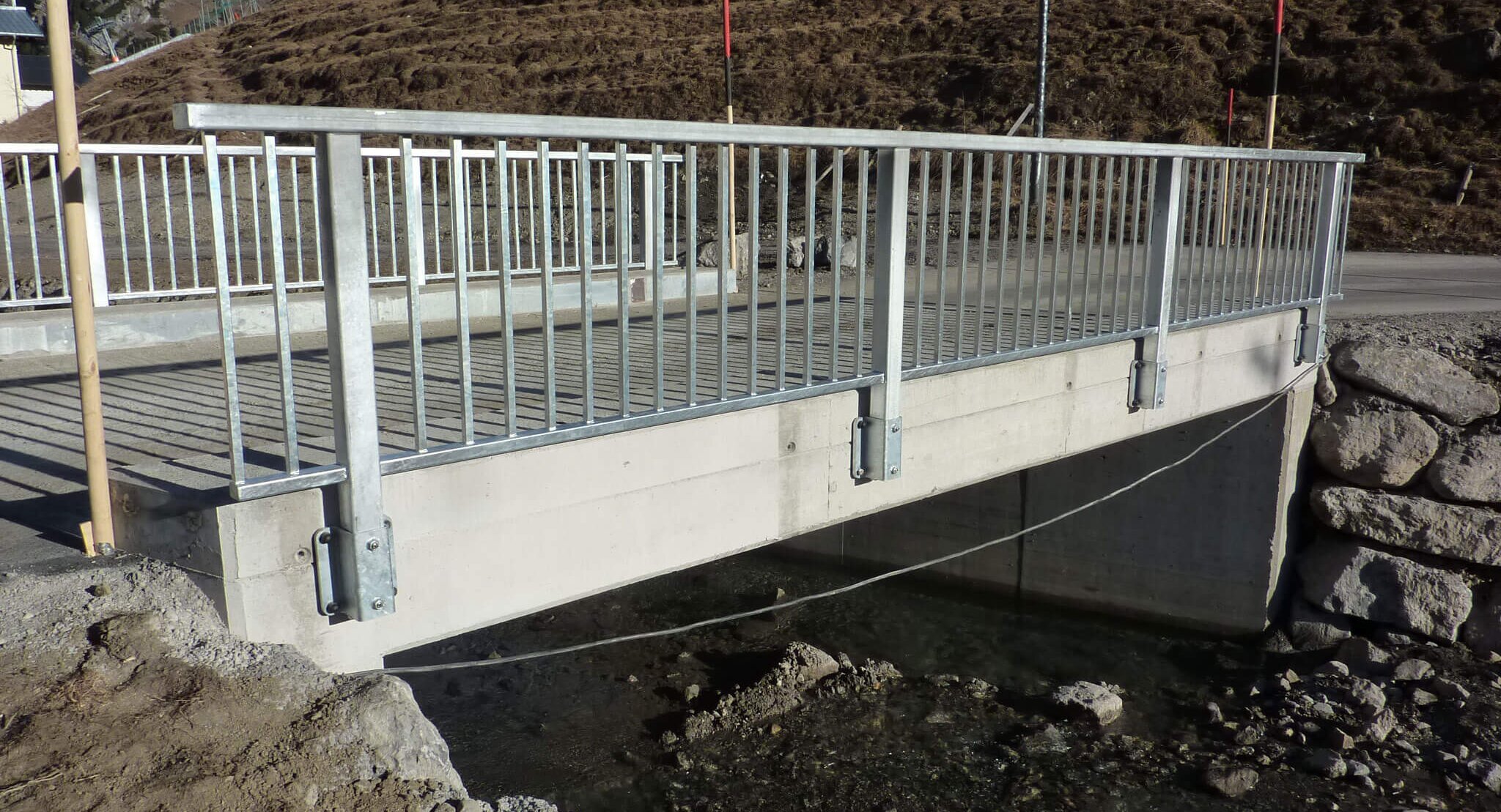 New building of bridges across Zürsbach, Zürs (A)